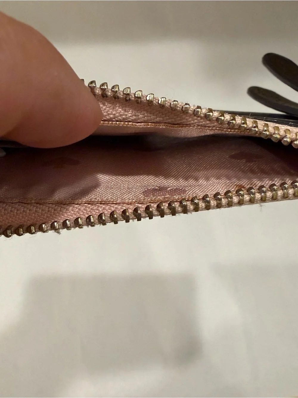KATE SPADE black/pink